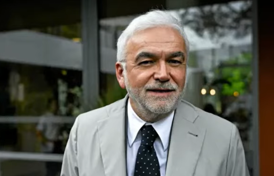 salaire pascal praud